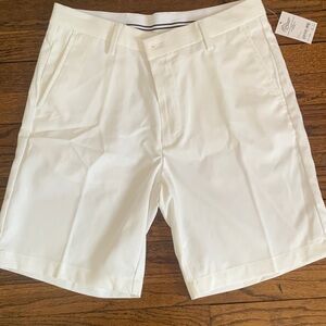 Amazon Essentials Men's White Flat Front Shorts size 32